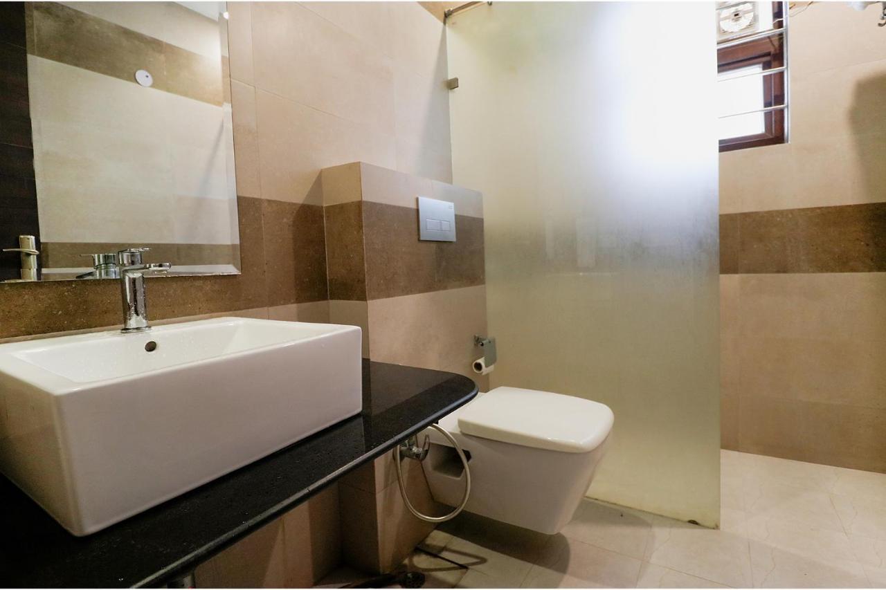 Fabhotel Oyster Villa Gurgaon Extérieur photo